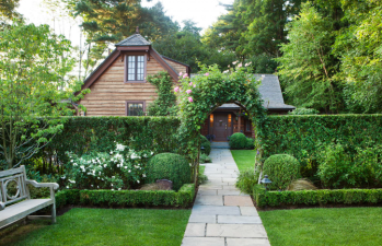 Garden Renovation Tips That Save Money